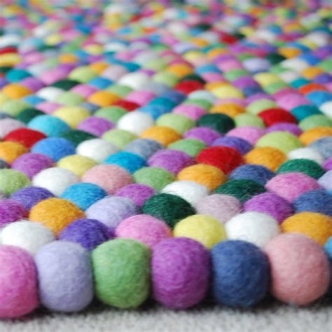 wool felt ball rug